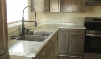 390 Bay St, Baxley, GA 31513