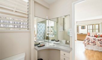 1469 Humuula St, Kailua, HI 96734