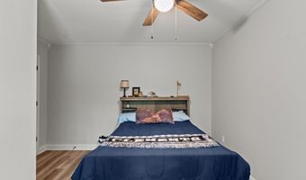 7486 Snake Rd, Athens, AL 35611
