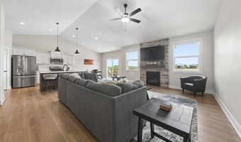 2813 NW Boulder Point Pl, Ankeny, IA 50023