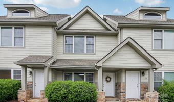 22 Rotunda Cir, Asheville, NC 28806