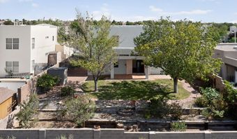 10809 CHICOBUSH Dr NW, Albuquerque, NM 87114