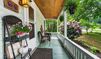 53 Central St, Ashburnham, MA 01430