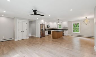 127 Bond Brook Rd, Augusta, ME 04330