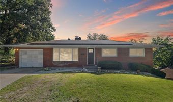 2303 Fairview Dr, Alton, IL 62002
