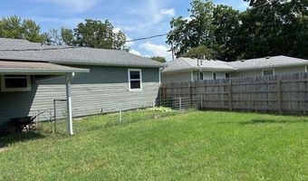 200 S Karner Ave, Altamont, KS 67330