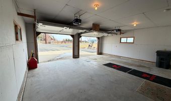11 Lime Lake Dr, Avoca, MN 56114