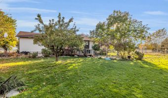 899 E COUNTRY Rd, Fruit Heights, UT 84037
