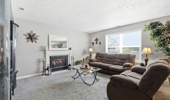 190 Springwood Dr, Avon, IN 46123