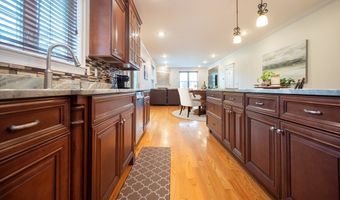 172 Downing Dr, Attleboro, MA 02703