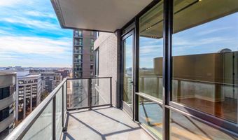 1781 N PIERCE St 1404, Arlington, VA 22209