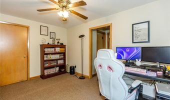 39 Fairview Ave, East Providence, RI 02914