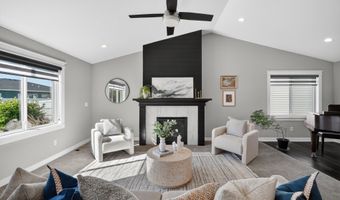 1511 NW Cedar Dr, Ankeny, IA 50023
