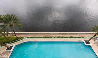 20201 E Country Club Dr 706, Aventura, FL 33180