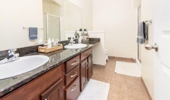 225 W Oakbrook Dr, Ann Arbor, MI 48103