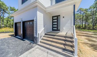 187 Grand Central Pkwy, Bayville, NJ 08721