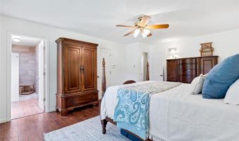 1431 Dietrich Oaks Dr, Ballwin, MO 63021