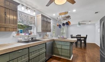 803 W Fisher St, Beebe, AR 72012