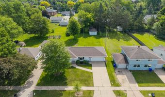 3300 N LAWE St, Appleton, WI 54911