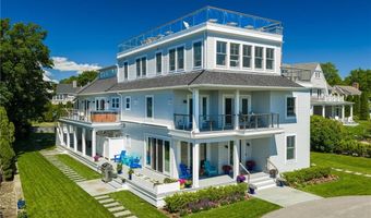 592 Tuckerman Ave, Middletown, RI 02842