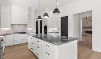 742 Freedom Ridge Ln, Brandon, MS 39047