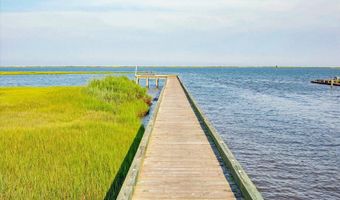 8705 HABITAT Ct, Berlin, MD 21811