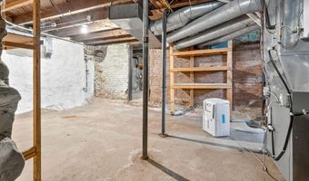 1015 E ELDORADO St, Appleton, WI 54911