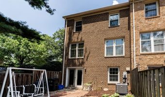7409 ADAMS PARK Ct, Annandale, VA 22003