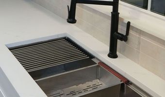 4747 Nelda Dr, Austell, GA 30106