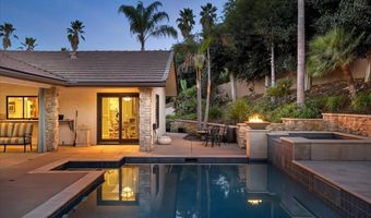 2927 Circle Dr, Escondido, CA 92029