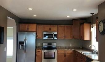 200 Woodward Ave, East Providence, RI 02914