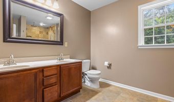 165 HEMLOCK Ln, Barboursville, VA 22923