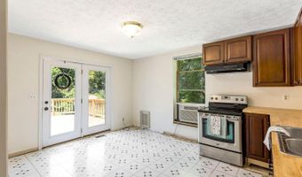 181 Market St, Aurora, IN 47001