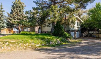 2331 Newton Ave, Cody, WY 82414