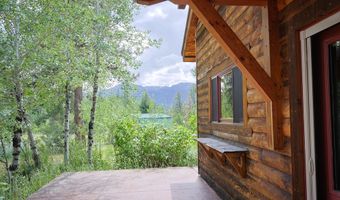 351 Duffers Ln, Cascade, ID 83611