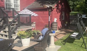 211 Winding Knoll Rd, Altoona, PA 16601