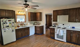 86389 245th St, Albert Lea, MN 56007