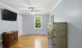 193 Lake Washington Dr, Glocester, RI 02814