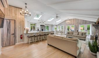 108 Tall Oak Rd, Albrightsville, PA 18210