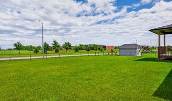 3817 NW Beechwood St, Ankeny, IA 50023
