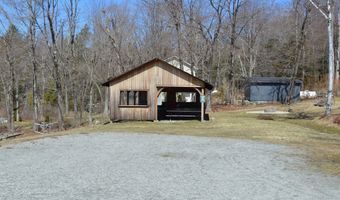 40 N Lake Way, Becket, MA 01223
