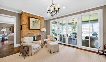 1153 Saint Andrews Dr, Macon, GA 31210