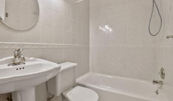 3409 BEVERLY Dr, Annandale, VA 22003