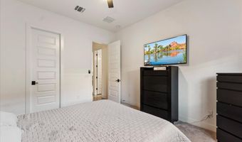 2080 E AQUARIUS Pl, Chandler, AZ 85249