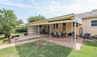 311 WILKERSON Ave, Groom, TX 79039