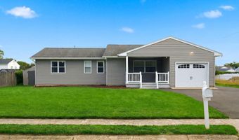 32 Edison St, Bayville, NJ 08721