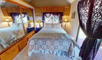 19921 WHALESHEAD Rd U6, Brookings, OR 97415