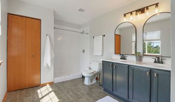 1236 Kathleen Ct, Antioch, IL 60002