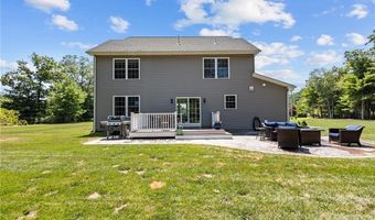 51 Kenyon Hill Trl, Richmond, RI 02898