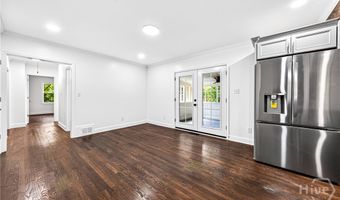 270 Pine Valley Dr, Athens, GA 30606